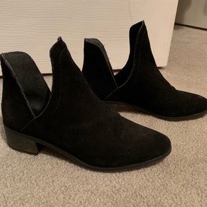 Coconuts by Matisse Black Booties
